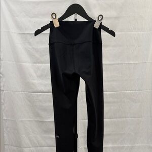 ALO Yoga Black Leggings